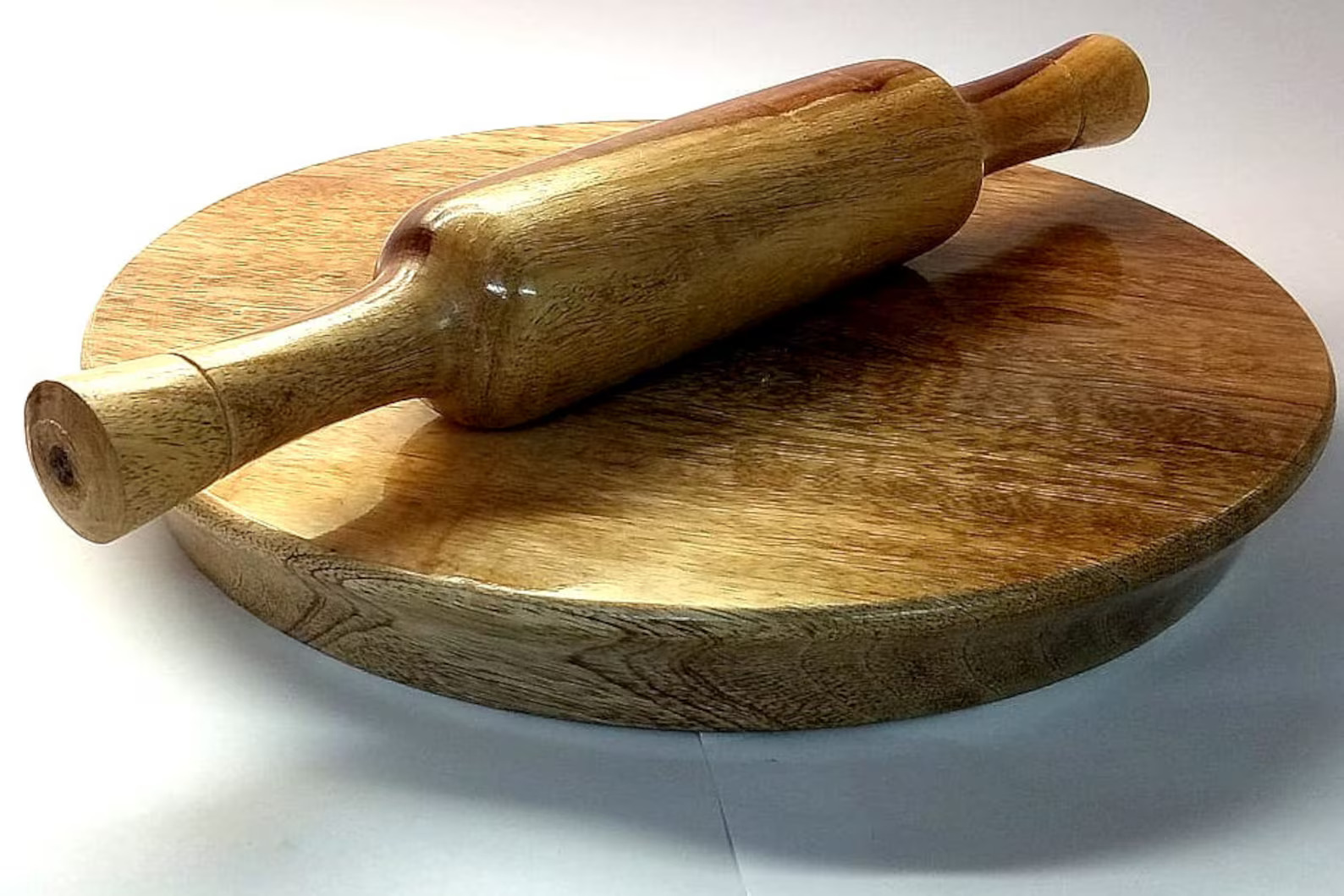 rolling pin and board