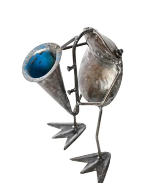 Chura Mcheza Pembe Metal Sculpture