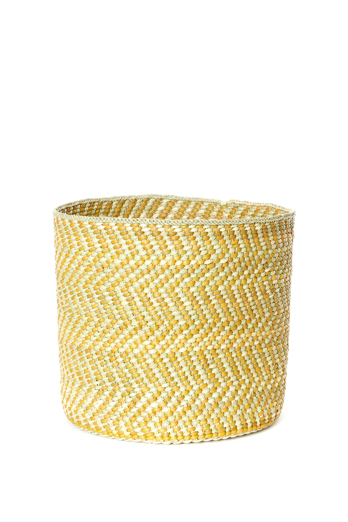 Yellow-White Milulu ya Iringa Reed Baskets